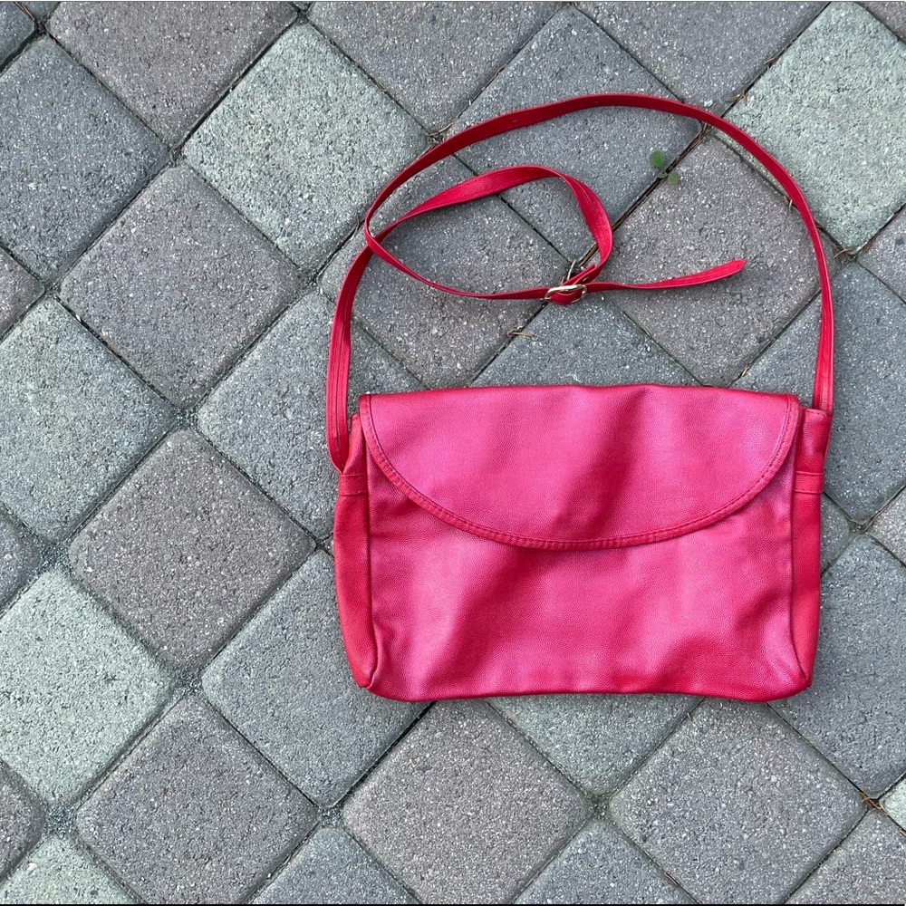 Vintage, Made in Italy, All Leather, Pink Crossbody